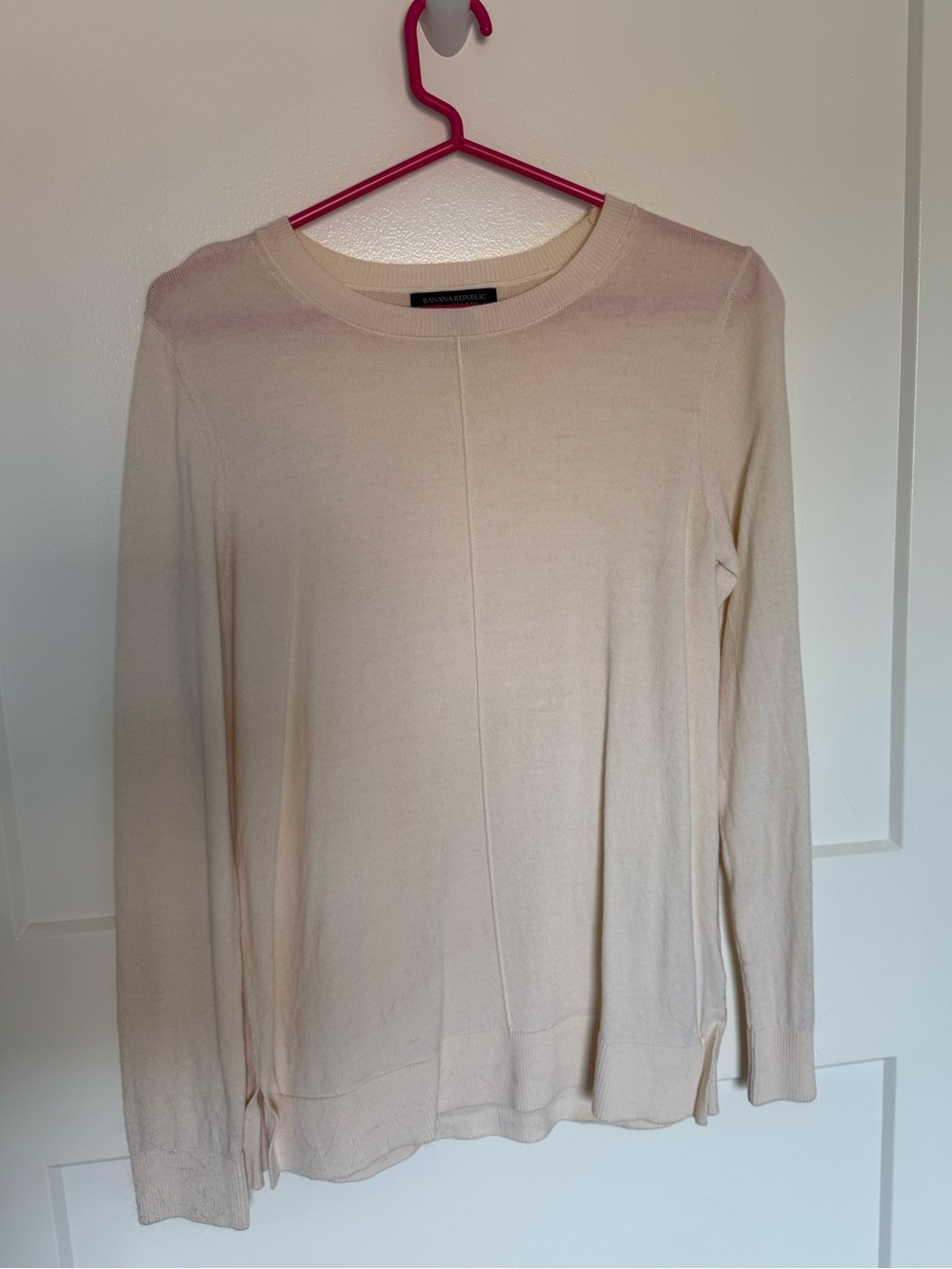 Banana Republic merino wool Cream Lightweight Long Sleeve Sweater